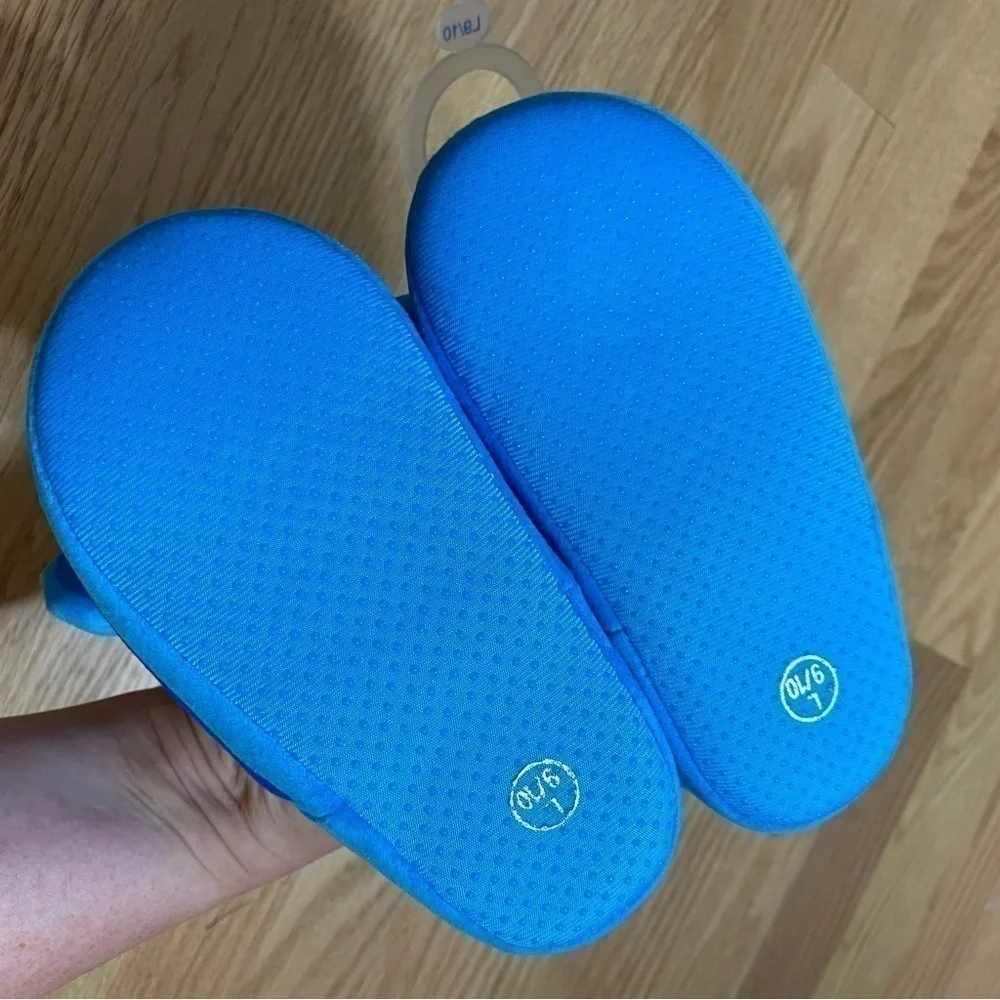 Blue’s Clues Plush Slippers NWT 9/10 Blue Magenta Pink Nickelodeon Kids